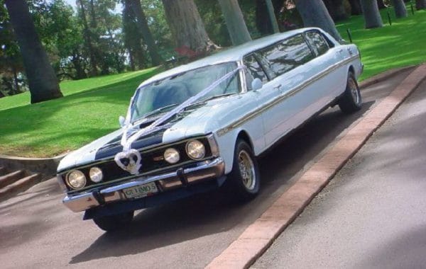 An outline of leasing limousines for wedding occasions